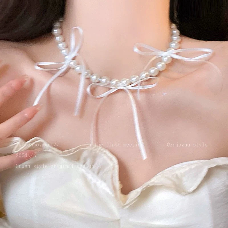 Ballet style pearl butterfly necklace HA2618 - Image 2