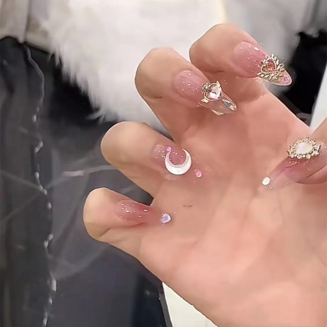 Beautiful girl phototherapy manicure   HA0868 - Image 2