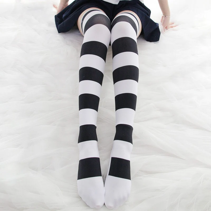 Cat's Claw Stripe Over the Knee Socks HA1518 - Image 4