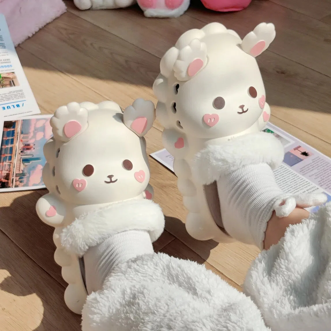 Creative Plush Rabbit Cotton Slippers  HA1160 - Image 4