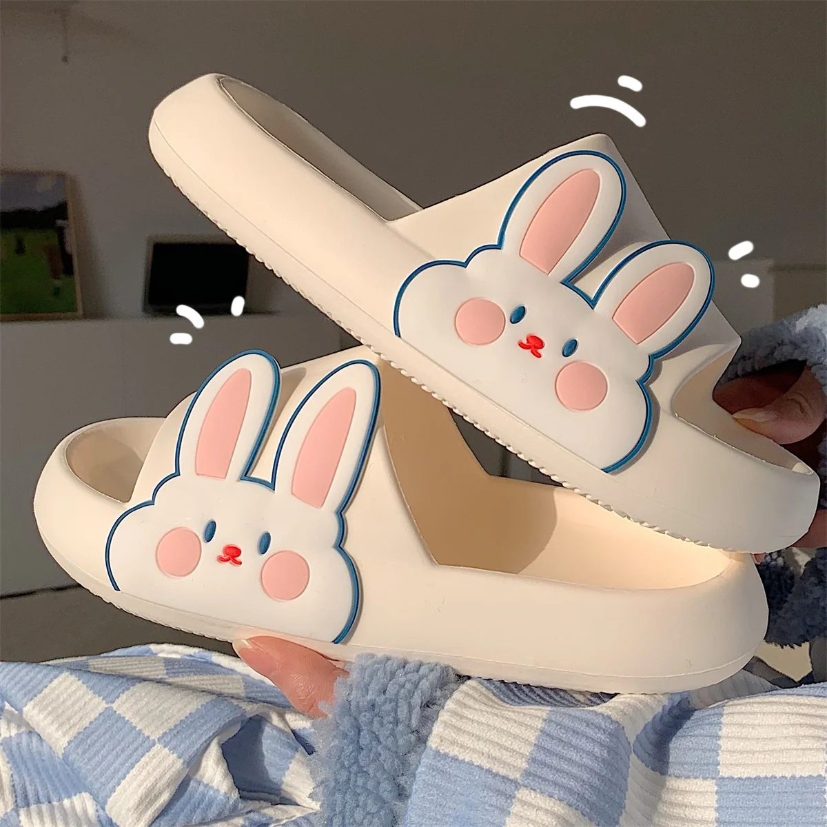 Cute and soft bunny slippers HA1338
