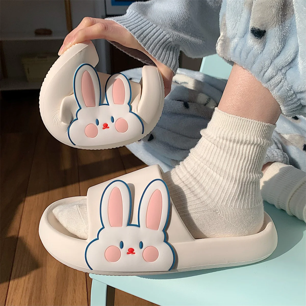 Cute and soft bunny slippers HA1338 - Image 4