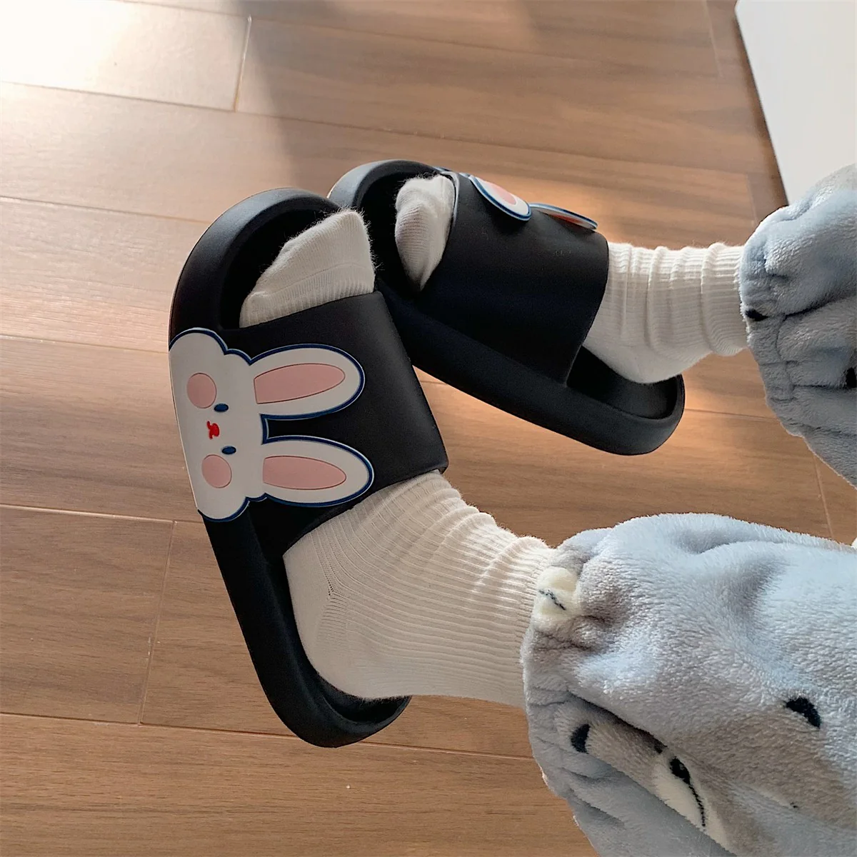 Cute and soft bunny slippers HA1338 - Image 5
