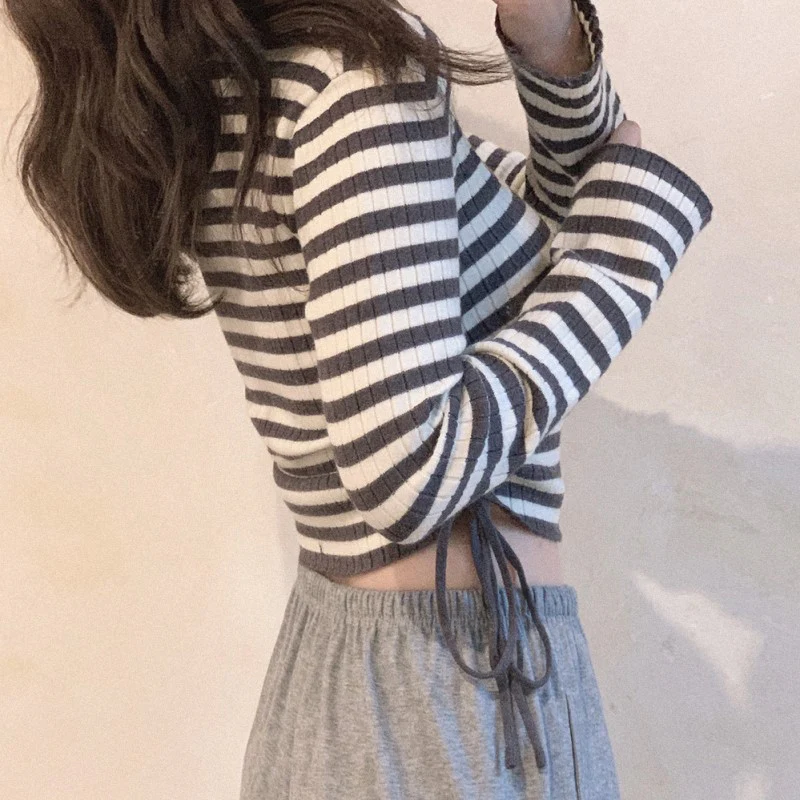 Embroidered hearts sweater - Image 5