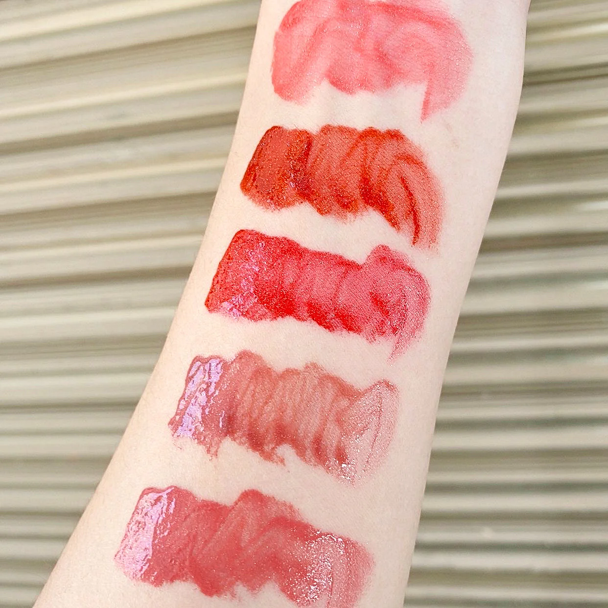 Hydrating Moisturizing Lip Glaze HA0936 - Image 4