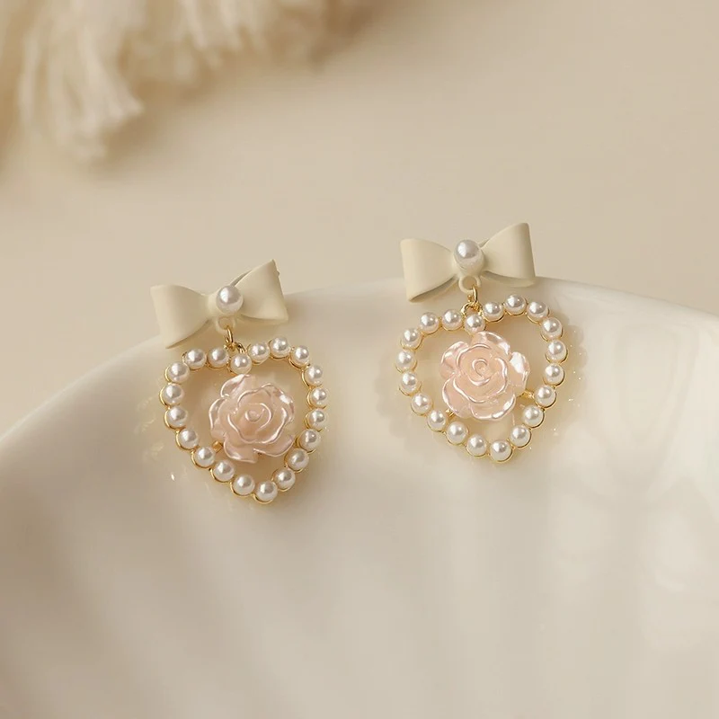 Pearl bow earrings   HA1797 - Image 3