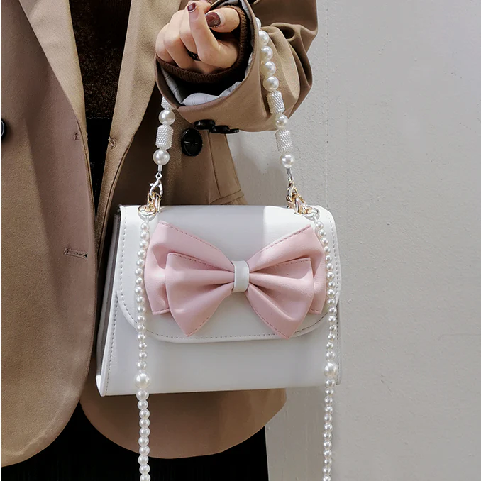 Pearl chain pouch HA0969 - Image 3