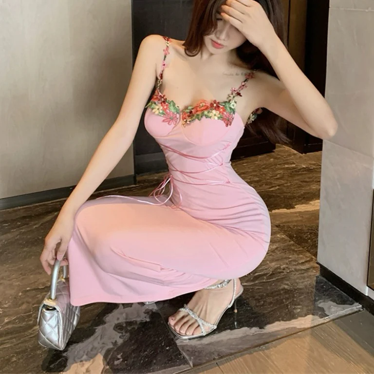 Pink embroidered suspender dress HA2466 - Image 2