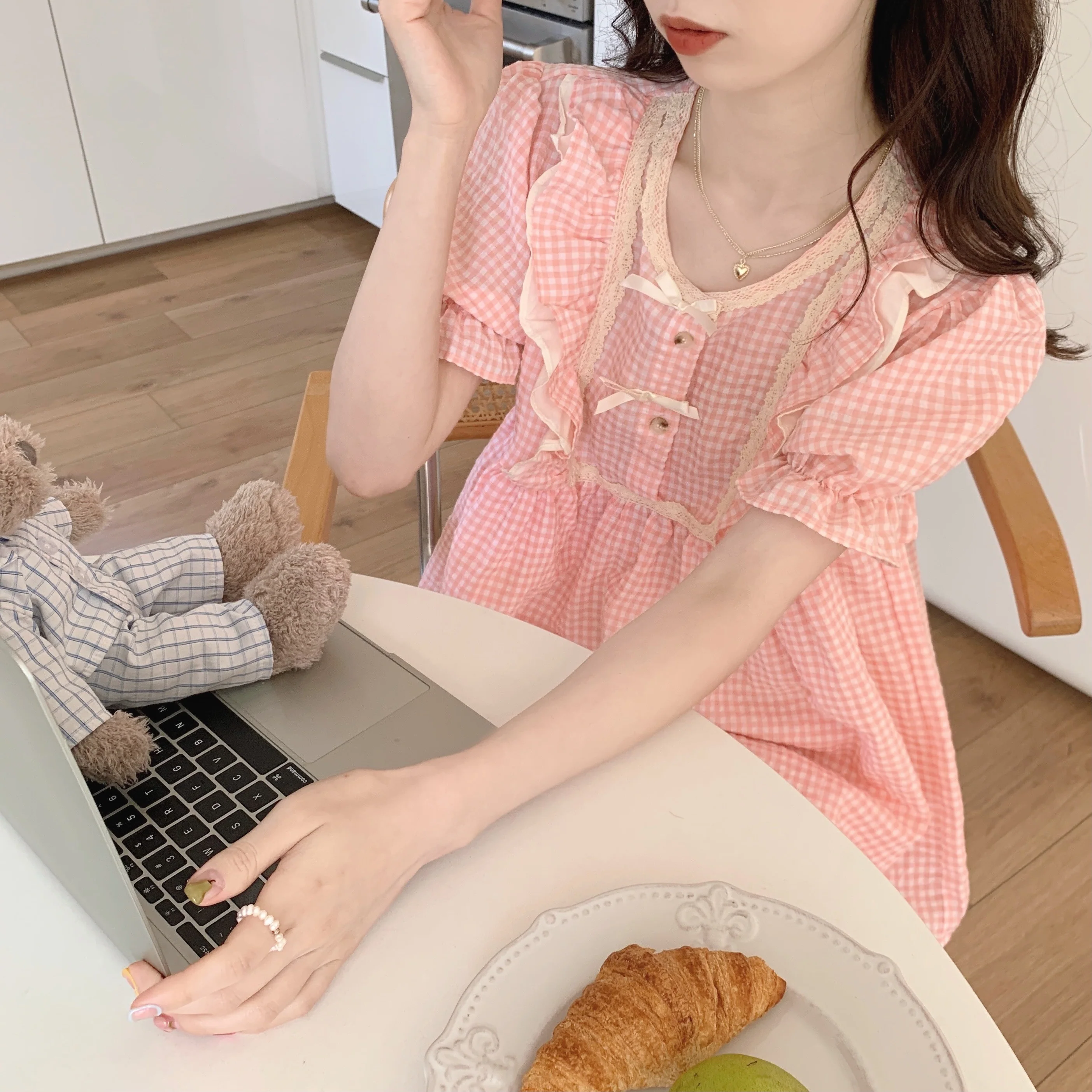 Princess Style Puff Sleeve Short Sleeve Shorts Set    HA0773 - Image 3