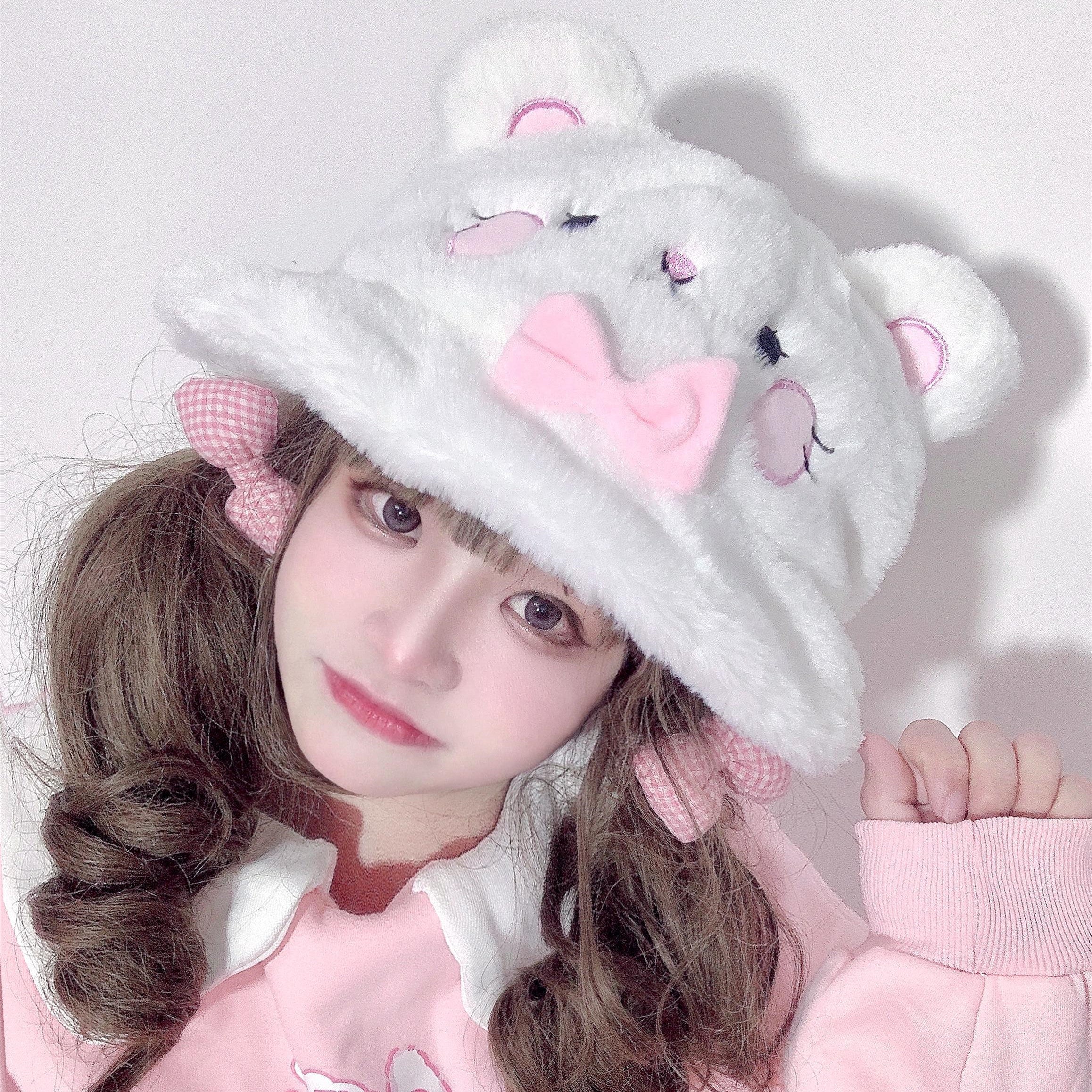 Small Hamster Bear Ears Plush Bucket Hat HA0875 - Image 4