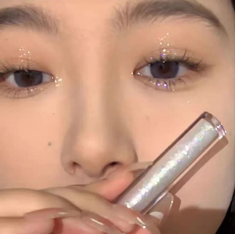 Three-pack of liquid eyeshadow   HA1540 - Image 6