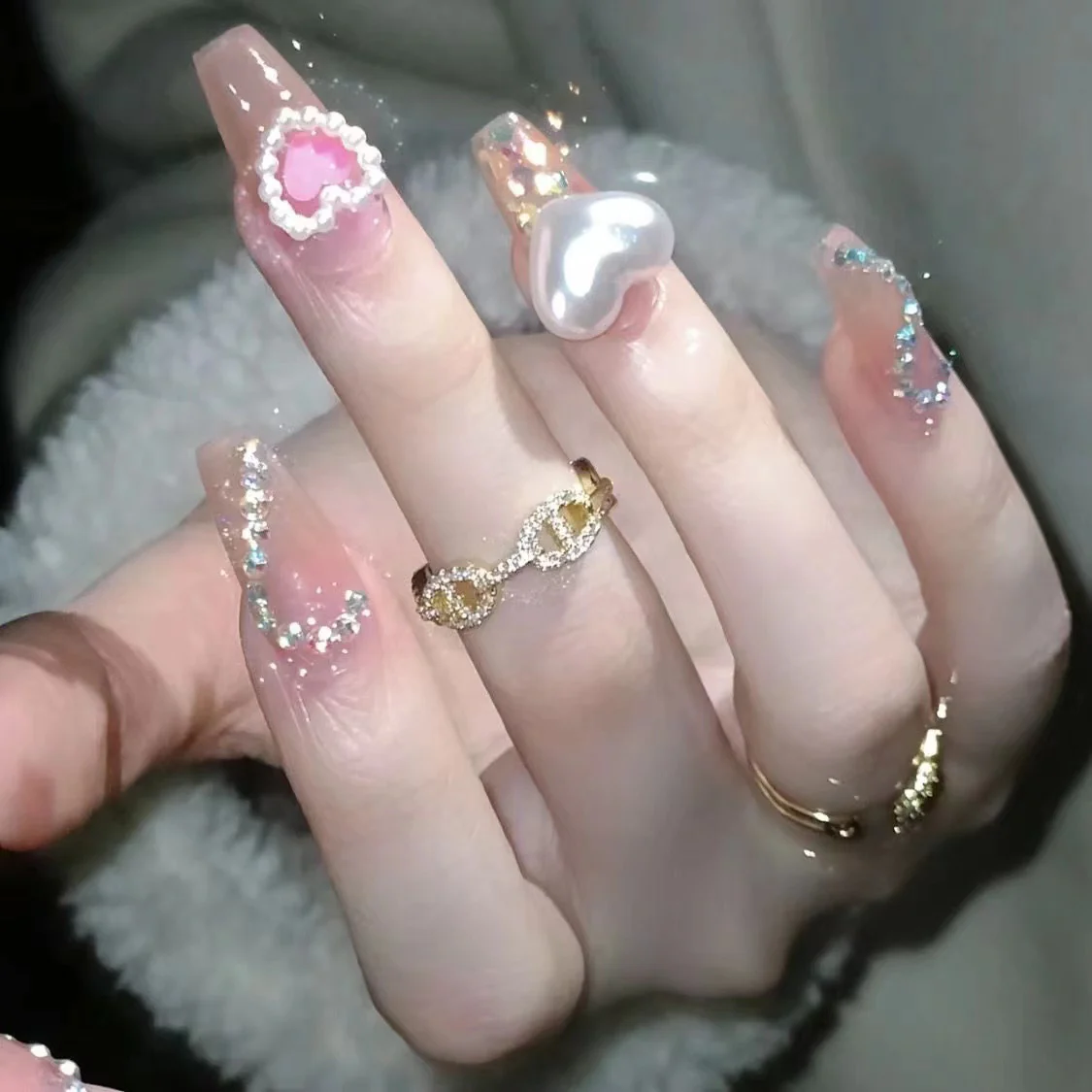 White Baroque Love Nail Art HA1226