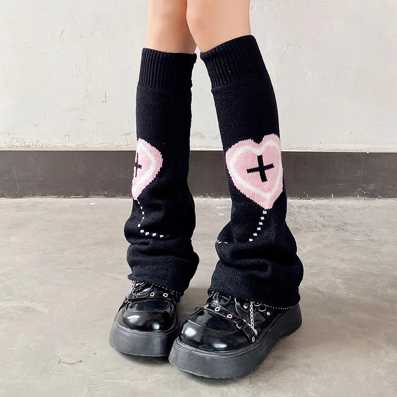 White Cross Heart Calf Socks   HA1070 - Image 4