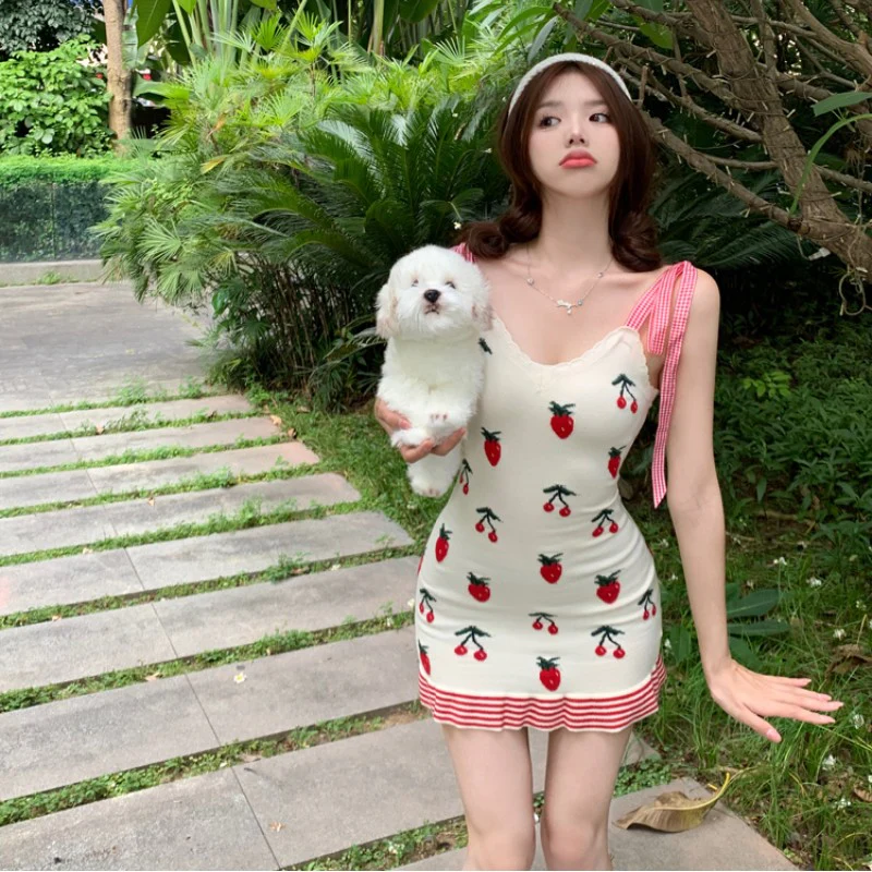 White v-neck strap dress HA1799 - Image 2